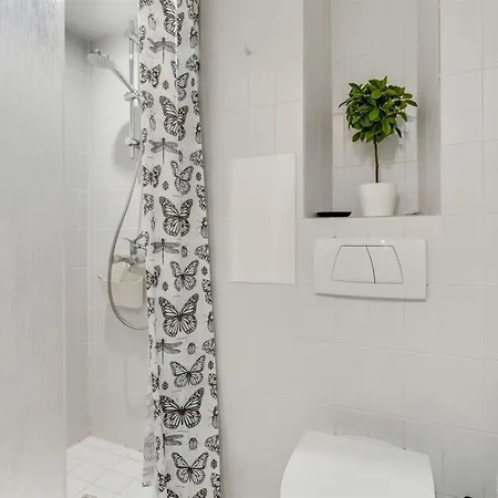 Apartment Naike - 100m From The Sea By Interhome *